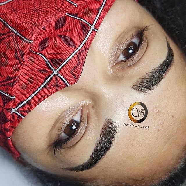 Cejas con microblading