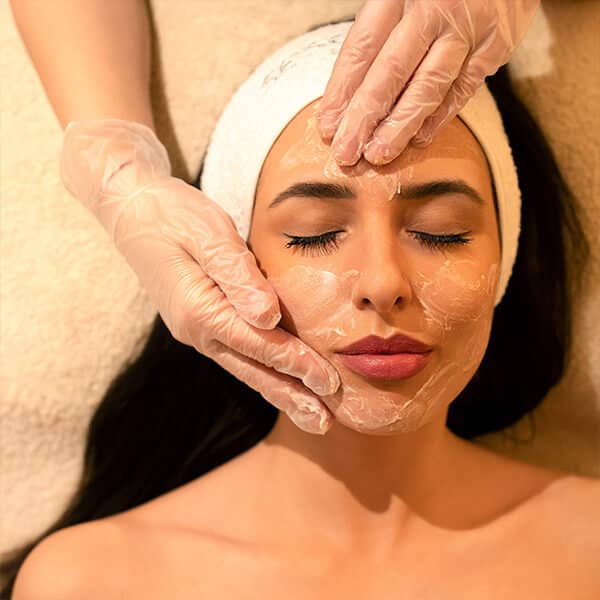 Tratamiento facial con vapor ozono