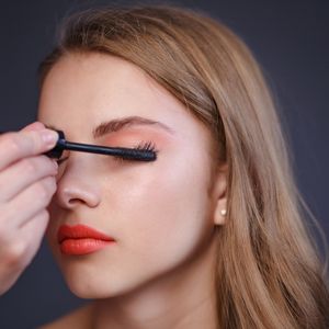 Maquillaje social